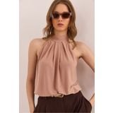 Olalook Kadın Camel Yaka Düğmeli Halter Yaka Dökümlü Bluz BLZ-19002673