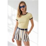 Olalook Kadın Sarı Çizgili Renk Detaylı Crop Pamuk Tişört TSH-19001019