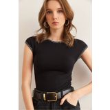 Olalook Kadın Siyah Dikiş Detaylı Soft Touch Esnek Bluz BLZ-19002895