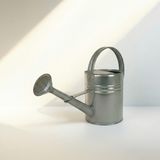 Olivia 3,5 Litre Metal Çiçek Bahçe Sulama Kabı – Modern Dekoratif Çok Amaçlı Sulak (Galvaniz)