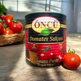 Öncü Domates Salçası 9200 gr Türkiye Menşeli Yoğun Domates Lezzeti ile Mutfaklar için İdeal - 9,2 kg