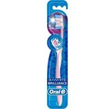 Oral-B 3D White Medium Brilliance Medium Diş Fırçası
