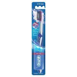 Oral-B Luxe 3D Pro Flex Yumuşak Diş Fırçası