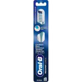 Oral-B Pro-Expert Clinical Orta Derinlemesine Temizlik Diş Fırçası
