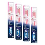 Oral-B Pro-Sensitive Clinical Hassas Temizlik Diş Fırçası – Hassas Temizlik Sağlar – Ekstra Yumuşak Fırça Kılları, 1 adet (4 paketi)
