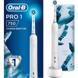 Oral-B Pro1 750 Şarj Edilebilir Diş Fırçası Beyaz Seyahat Kabı Hediye