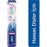 Oral-B Yumuşak Kıllı Gentle Care Diş Fırçası Hassas Dişler İçin 1 Parça
