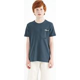 Orman Yeşili Cep Detaylı O Yaka Standart Kalıp Erkek Çocuk T-Shirt - 11120