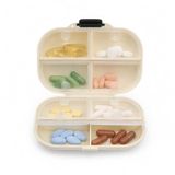 Orret Home 8 Bölmeli Kilitli Taşınabilir İlaç Kutusu, Plastik Seyahat Hap Kutusu, Günlük Vitamin Takviye Tablet Organizeri, Çanta Cep İçin Kompakt Bölmeli İlaç Saklama Kutusu 10x14 cm