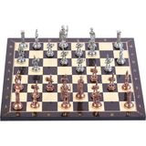 Orta Boy Metal Roma Satranç Takımı Antik ve Ceviz Desenli Mdf Ahşap Satranç Tahtası (37X37 Cm. - Çok Renkli