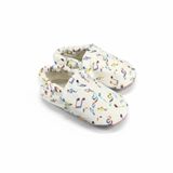 Oscar Baby Müzik Notası Desenli Bebek Patiği, Beyaz, Yumuşak Tabanlı, Kaydırmaz, 11.5-14.5 cm, 1-3 Yaş, Ev İçi Kullanım 20/25 EU