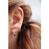 Oseshop İtalyan Zirkon Taş Detaylı 925 Ayar Gümüş Tasarım 1.5 cm çap Halka Küpe