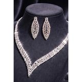 Otto Man Steel Jewelry Kadın Zirkon Taşlı Su Yolu Rodyum Kaplama Düğün Nişan Takı Seti Kolye Küpe