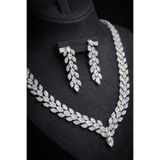 Otto Man Steel Jewelry Rodyum Kaplama Zirkon Taşlı Su Yolu Lila Model Düğün Nişan Kolye Küpe Seti