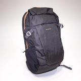 Outdoor Sirt Cantasi - 20L Quechua 47 X 25 X 14 Cm Meridyendukkan