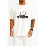 Oversize Çaydanlık Su Isıtıcısı Beyaz Çay Demir Göğüs Tasarımlı Unisex T-Shirt