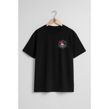 Oversize Kırmızı Bere Kafatası Cep ve Sırt Tasarımlı Unisex T-Shirt - Siyah