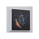 Oxyteez Ahşap Çerçeveli Uzayda Sallanan Astronot Tablosu-8312