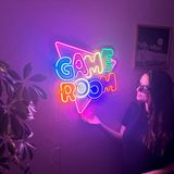 Oyun Odası Neon Duvar Sanatı, Neon Duvar Dekoru, Oyun Odası Neon Tabelası, Oyuncu Neon Dekoru, Oyuncu Led Neon Tabelası, Flama Neon Tabelası, Oyun Zoom Neon Tabelası, Oyun Odası Neon Tabelası,