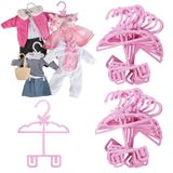 Oyuncak Bebek Tam Kıyafet Elbise Askısı 45,72 cm Bebekler için - 24pk - Benzersiz Tasarım Elbiseler, Pantolon, Gömlek, Etek ve Aksesuarlar Dahil Üst ve Altınızı Bir Kez Tutar (Pembe)