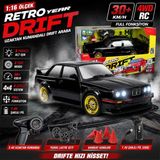 Oyuncak Fabrikası 1:16 Uzaktan Kumandalı 4x4 Drift Araba Şarjlı 2.4g Full Fonksiyon 30 Km/h Retro Rc Araba - Siyah