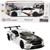 Oyuncak Vitrinim 1:32 Sesli ve Işıklı Rmz Hobby Bruce Lee Serisi Die Cast Çek Bırak Model Araba - Beyaz Bmw M8 Gte Beyaz