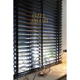 Özel Jaluzi Siyah 50 MM Ahşap Görünümlü Jaluzi Perde PVC Kumaş Dokuması ile Şık Tasarım - 180 x 260 cm