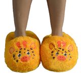 Özgüner Oyuncak Pelüş Ev Terliği,Panduf,Pofidik TerlikYılbaşı Hediye (BaskılıSarı, Oversize)