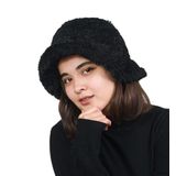 Özgüner Oyuncak Pelüş Kep,Kasket, Kulaklı Pelüş Şapka (Fötr, Siyah)
