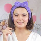 Özgüner Peluş Saç Bandı – Yumuşak ve Esnek Cilt Bakım Bandı – Makyaj, Duş ve Spa İçin Kadın & Genç Kızlara Özel Aksesuar (fiyonklu lila, 30)