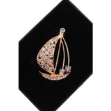 Özgürlüğün rotası yelkenli broş Kristal taşlı gold renkli unisex erkek kadın yaka iğnesi gemi