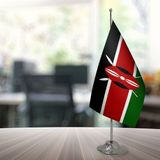 Özgüvenal Kenya Masa Bayrağı Direksiz 15 x 22,5 cm