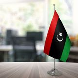 Özgüvenal Libya Masa Bayrağı Direksiz 15 x 22,5 cm