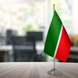 Özgüvenal Tataristan Masa Bayrağı Direksiz 15 x 22,5 cm