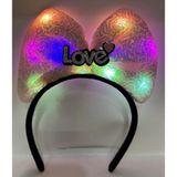 Ozka Concept LED Işıklı 3 Farklı Fonksiyonda Yanan Gümüş Love Yazılı Toz Pembe Fiyonk Taç 20X17 cm - 1 Ay