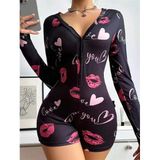 Pamuklu Kırmızı Öpücük Ve Kalp Desenli Düğmeli Uzun Kol Tulum Pijama