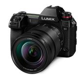 Panasonic Lumix S DC-S1 + 24-105mm Lens Aynasız Fotoğraf Makinesi