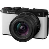 Panasonic Lumix S9, S-R1840E Objektifli Tam Çerçeve Aynasız Kamera, Open Gate Vlogging, 24,2 Mp, 6k/4k, 779 Noktalı Pdaf, Görüntü Sabitleme, Lut'lar, 180° Esnek Monitör, 5 Ghz Wifi, Beyaz - Siyah