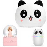 Panda Temalı Dekoratif Tasarıma Sahip Hediye Seti – Peluş Panda Yastık + Buhar Makinesi Nemlendirici + Melek Figürlü Kar Küresi | Dekoratif Hediye Seti