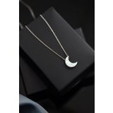 Papatya Silver 925 Ayar Rodyum Kaplama Beyaz Opal Taş Hilal Gümüş Kolye