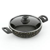 Papilla Master 24 Cm Sunday Karnıyarık Tenceresi - Mutfak Temalı Gold Desenli, Yanmaz Yapışmaz Granit Efektli Basık Tencere, Cam Kapaklı, Siyah