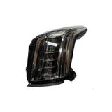 Parça World ESC15-7000 ESCALADE 2015- ÖN FAR SOL (BEYİNLİ-BEYAZ SİNYAL OEM No: 84216044 / 84580182