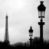 PARIS EIFFEL KULESİ SİYAH BEYAZ A4 Ebat SATEN KAĞIT FOTOĞRAF BASKISI MUHTEŞEM 260GSM (297 x 210 mm veya 11,7 x 8,3 inç)
