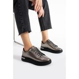 Paris Shoes Kadın Platin Rugan Ince Şerit Detaylı Spor Ayakkabı