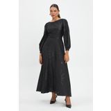 Parlak Yıldız Desenli Elbise - Zamansız Tasarım ve Şık Detaylar, Siyah, 44