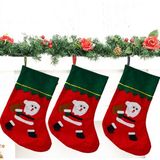 Parti Sürprizi Yeni Yıl Çam Ağacı ve Şömine Dekoru Noel Baba Hediyelik Çorap