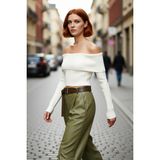 PayBuy Kadın Ekru Carmen Yaka Fitted Crop Triko Kazak Ilkbahar Sonbahar Için Şık ve Basic Tasarım