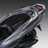 Pcx 125 2021 Karbon Desen Kırmızı Kuyruk Sticker