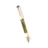 Pelikan M400 Beyaz 14 Ayar Altın Kaplama Altın Uç Ve Metal Aksam Dolma Kalem