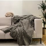 Peluş Örtü Kaymaz Koltuk Örtüsü Çizgi Desenli Koltuk Örtüsü 200 x 75 cm - Bej